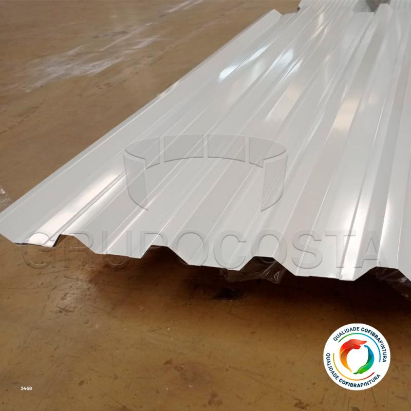 Telhas pintadas de branco